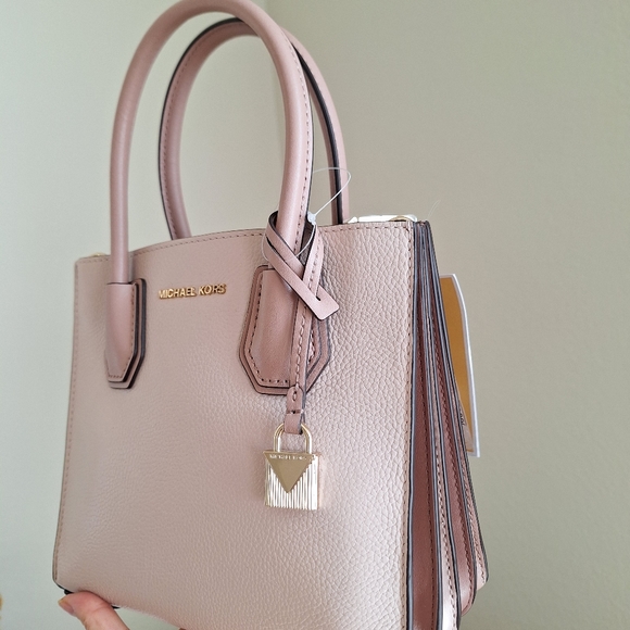 Michael Kors Mercer Median Accordion Messenger Tote  New Without Shoulde… - Picture 3 of 9